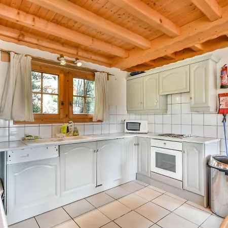 Chalet Herisson - 9 Pers - A 100m Du Des Ecoles Et 300m Des Pistes - Fr-1-685-68 Les Gets